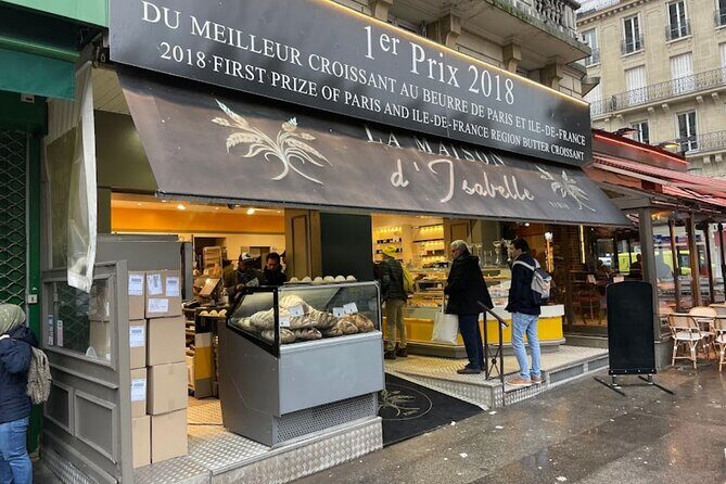 Sweet walking food tour in Paris with local guide - Stop 5: La Maison d’Isabelle and the Leday butter croissant moment