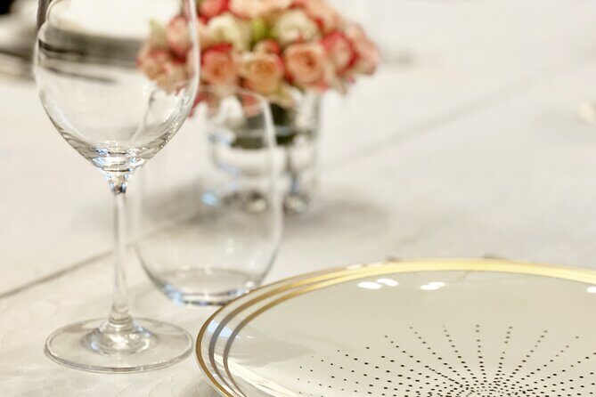Table Manners a la française - Learning the table layout: utensils, glasses, and the napkin routine