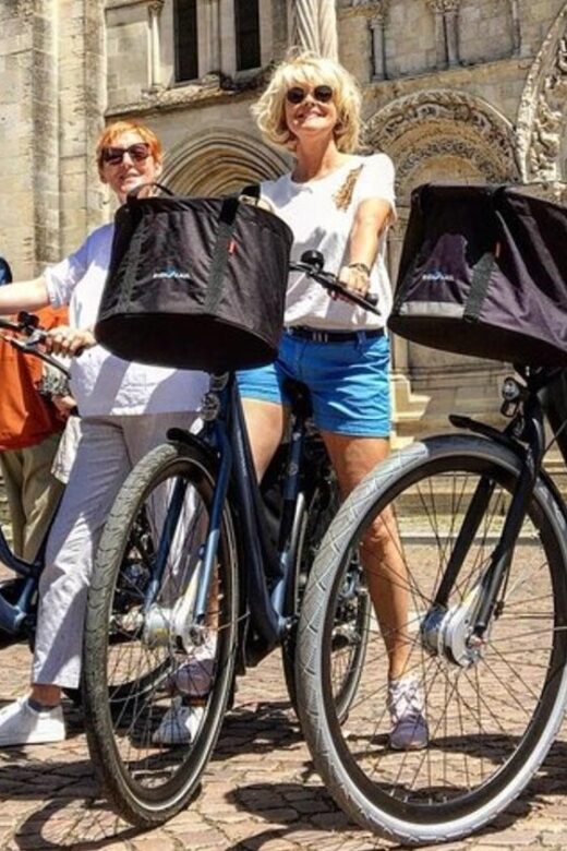 The Best of Paris by Bike with a Local - Arc de Triomphe to the Eiffel Tower: Icon Views in a Tight, Enjoyable Window