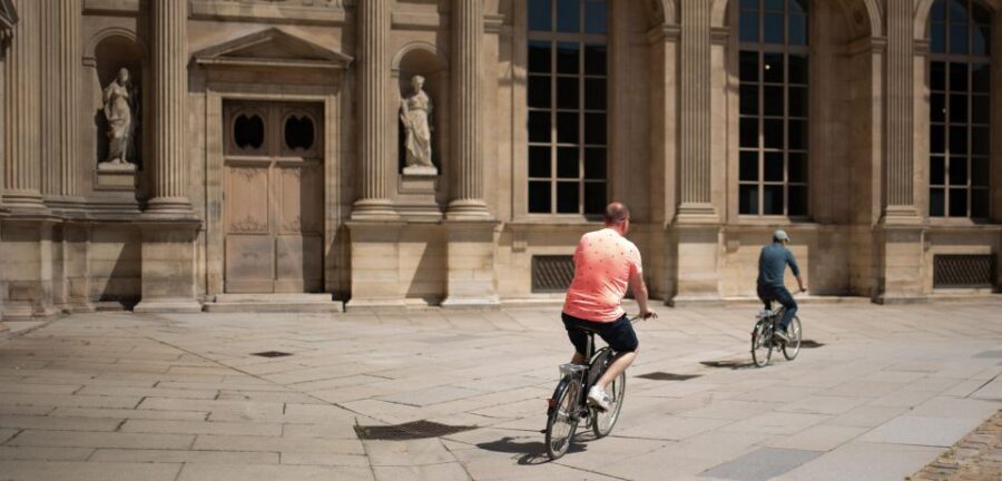 The Best of Paris: Small Group Bike Tour like a Local - Getting up close: what “better photos” really means on this tour