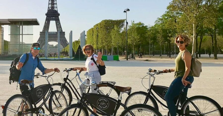 The Best of Paris: Small Group Bike Tour like a Local - Who this tour suits best (and who should skip it)