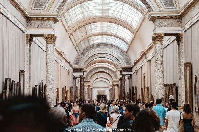 The Best of the Louvre Museum: Private Guided Tour - Price and value: what $260 buys you