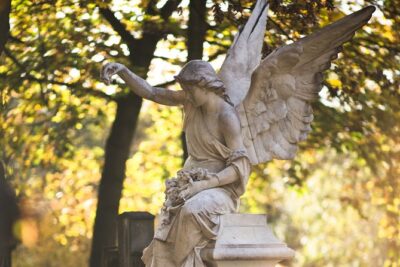 The Famous Graves of Père Lachaise - Self-Guided Audio Tour - How the GPS Map and Offline Audio Change Your Walk