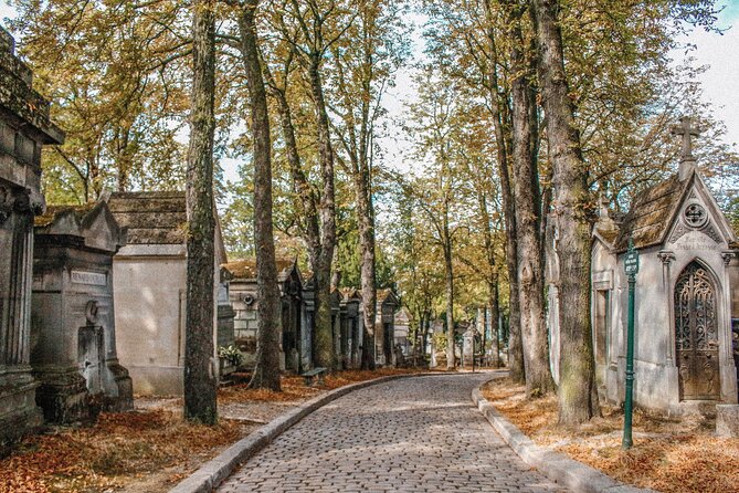 The Famous Graves of Père Lachaise - Self-Guided Audio Tour - Where This Tour Can Fall Short (So You Can Decide Wisely)