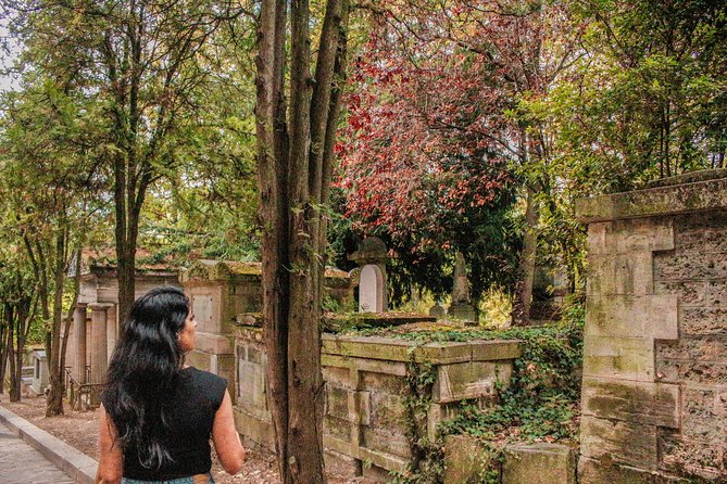 The Famous Graves of Père Lachaise - Self-Guided Audio Tour - Who This Audio Tour Suits Best