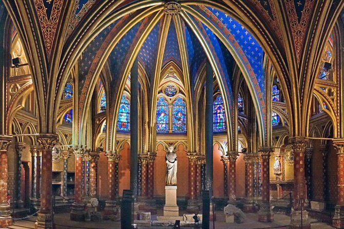 The Medieval Heart of Paris - History Walk (Small Group Tour) - Île Saint-Louis: the calmer end of the medieval story