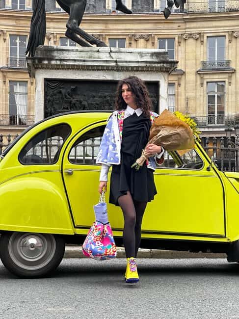 The Paris "Rive Gauche" tour in a vintage Citroën 2CV - Notre-Dame exterior viewing: the quick stop that still matters