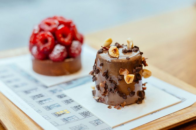 The Sweet Pastry With Locals PRIVATE Tour of Paris in Le Marais District - Your Local Host’s Role: Thomas, Alpha, Gelsomina, Christof, and Anukool