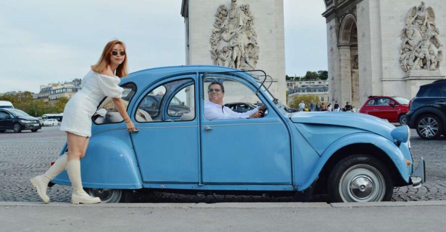 Tour of Paris in Citroën 2CV - Getting in: pickup, meeting point, and where your ride starts