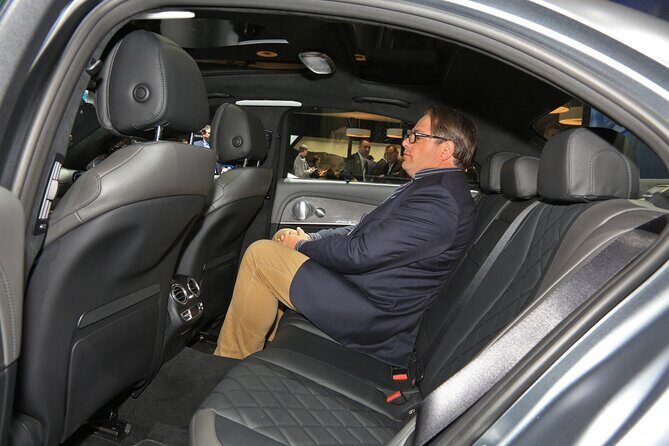 Transfer from Orly/CDG/LBG Airport to Paris (E-Class 2pax) - Your “day one” itinerary: pickup, ride, and arrival