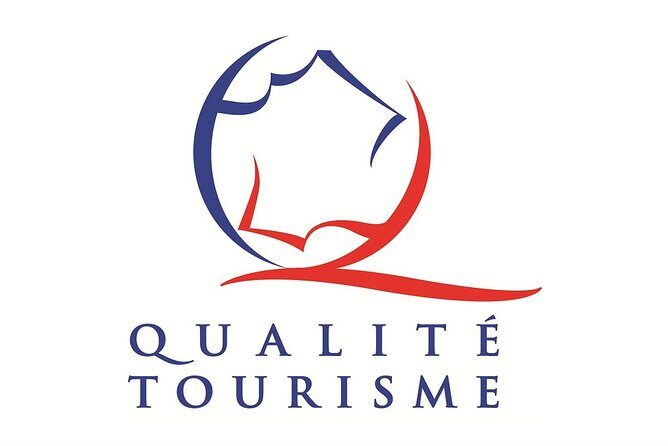 Transfer from Orly/CDG/LBG Airport to Paris (E-Class 2pax) - Meeting your driver: finding the car without a scavenger hunt