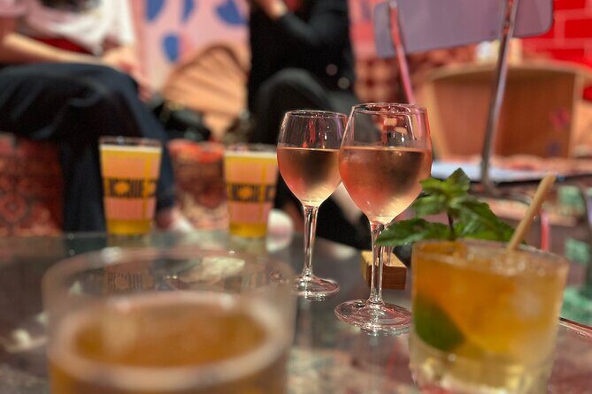 Tripa Paris Pubcrawl / Bar Tours - Stop 1 Near the Pantheon: Your First Drink and a Paris TV Detour