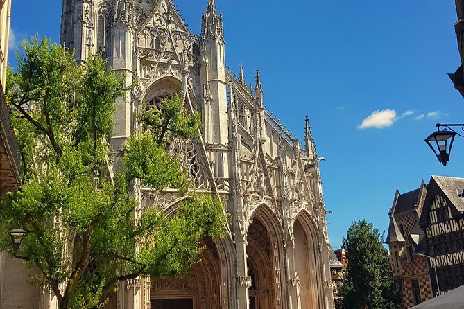 Two Days Private Tour to Normandy from Paris - What makes the private guide style worth it