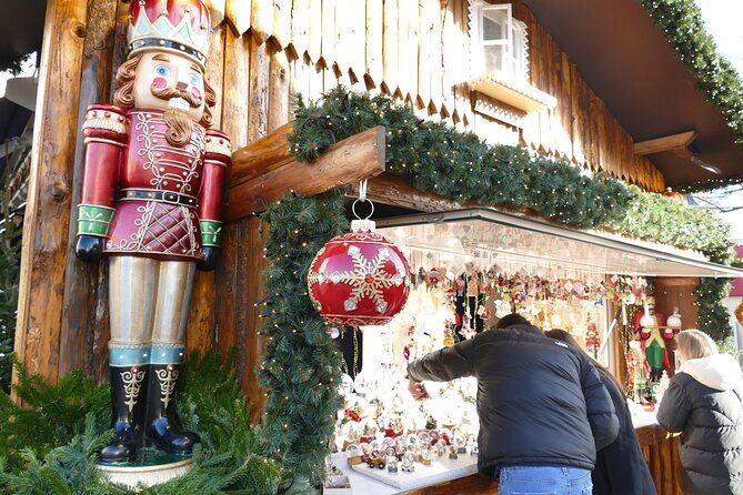 Unusual track game on Christmas markets in Orleans - Key highlights before you start