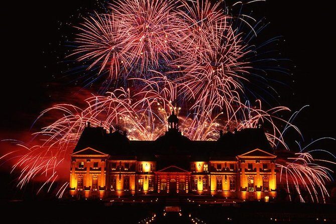 VAUX-VICOMTE: Candlelit evenings-every Saturday from may to sept - Exploring the Estate After Dark: Gardens, Candles, and the Carriages Museum