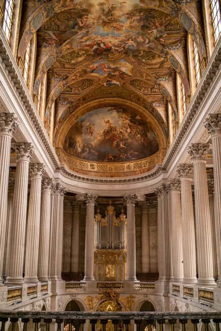 Versailles and Paris Full-Day Tour from Disneyland Paris - Entering Versailles: Your 2-Hour Self-Guided Plan