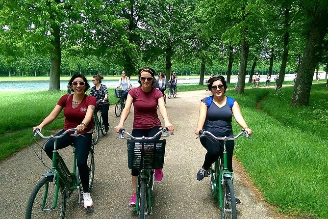 Versailles Domain Bike Tour with Palace Entry by Train from Paris - Your Château visit later: ticket in hand, audio waiting