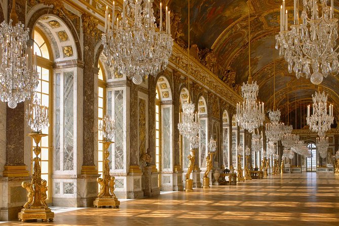 Versailles: Full Day Tour & Shuttle from Paris - Timed palace entry and the Hall of Mirrors strategy