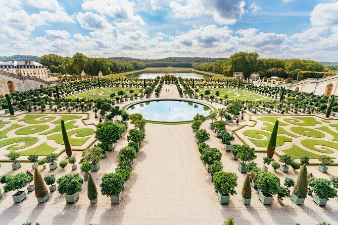 Versailles Full Tour: Palace, Gardens & Marie-Antoinette’s Estate - 9:30 start at Versailles: what your day feels like