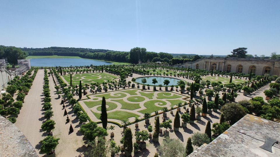 Versailles: Garden Private Guided Tour & Palace Entry Ticket - The 2-Hour Private Gardens Guided Tour: Fountains With Meaning