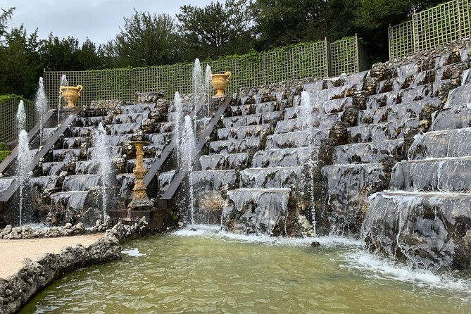 Versailles Palace and Giverny Private Guided Tour from Paris - Price and Value: What $830.27 Per Person Actually Covers