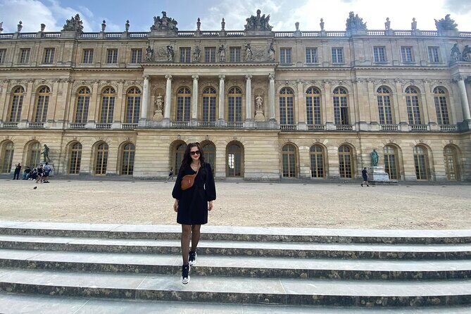 Versailles Palace Family Tour with Private Transfers and Lunch - The lunch stop: built for kids and dietary needs