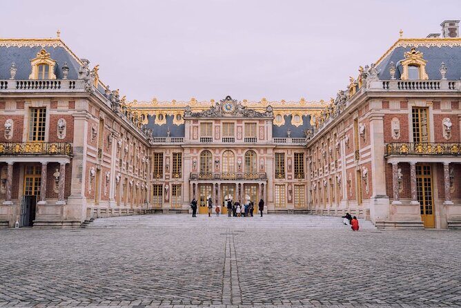 Versailles Palace Passport with optional Audio Guide - Family-friendly Versailles: ages, energy, and expectations