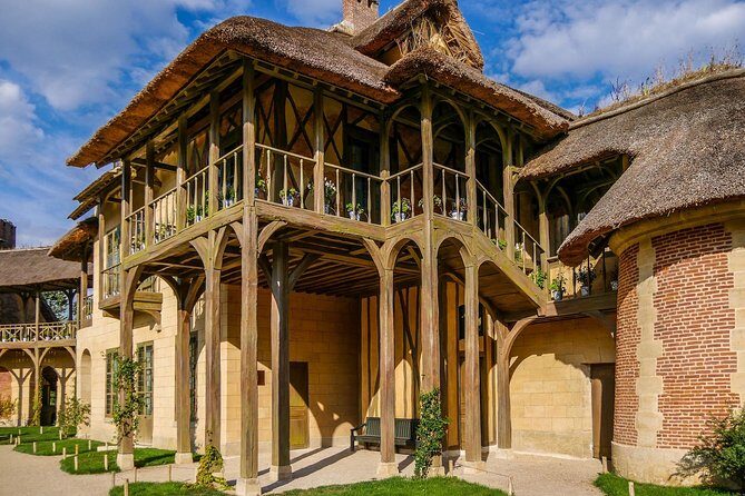 Versailles Private Day Excursion with Palace, Gardens & Trianon - The Palace of Versailles: skip the line, then go room by room