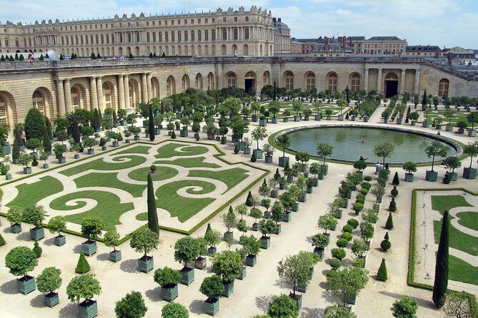 Versailles Private Day Excursion with Palace, Gardens & Trianon - Price and value: what $777.76 really buys