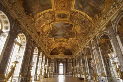 Versailles: Private Half-Day Guided Tour from Paris - Hotel Pickup and Skip-the-Line Entry from Paris