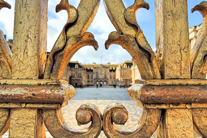Versailles Private Half Day Guided Tour with Access from Paris - Hotel pickup in central Paris: the calm start you’ll notice