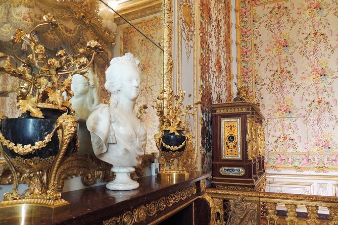 Versailles Private Half Day Guided Tour with Access from Paris - Palace of Versailles: state apartments and the Hall of Mirrors setup