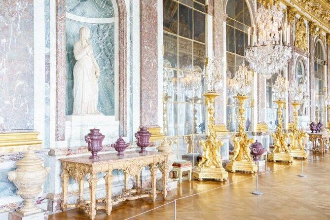 Versailles Royal Palace & Gardens with Exclusive Petit Apartments - La Galerie des Glaces: Where Power Meets Precision