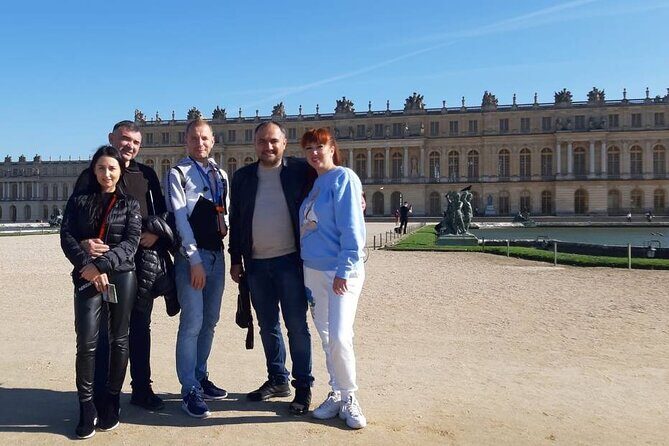 Versailles: Semi-Private Guided Tour with Train - Inside the Palace: Mirror Gallery, Louis XIV, and Marie Antoinette’s bedroom