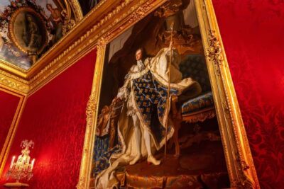 Versailles: Skip the Line Versailles Palace and Gardens Tour - The guide factor: how to get more from the English commentary