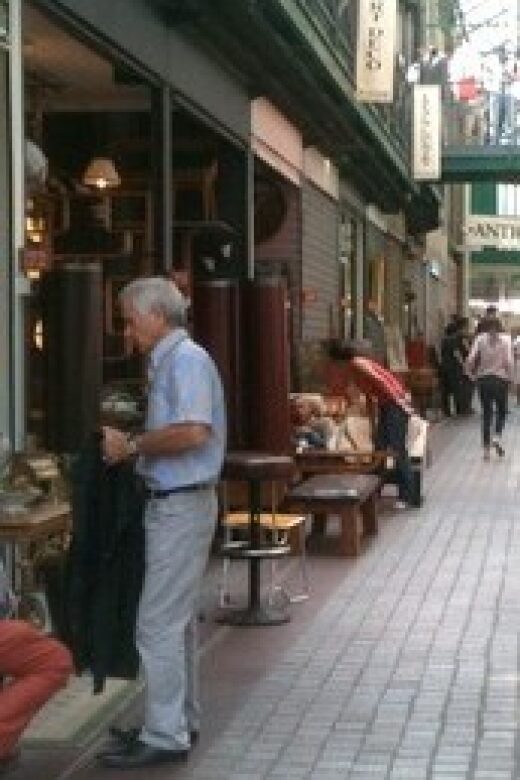 Vintage Paris & St Ouen Flea Market Walking Tour - Key Points to Know Before You Go