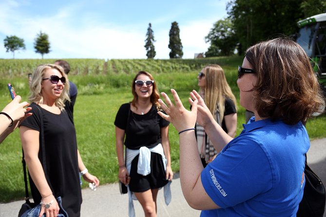 VIP Champagne Region Day Trip with 7 Tastings & Lunch from Paris - Stop 3: Champagne Harlin Père et Fils for the Family-House Contrast