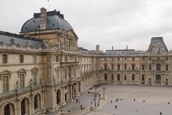 VIP Paris in a Day: Montmartre, Louvre, Île de la Cité, Cruise - From museum intensity to Seine calm: cruise tickets you can use later