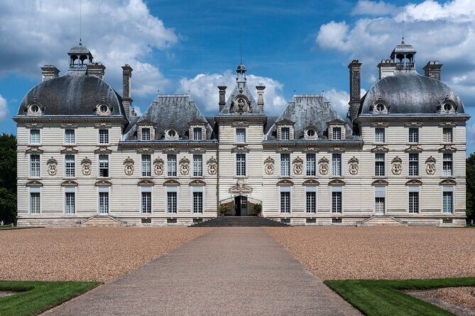 Visit of the Loire Valley Castles in one day from Paris - Timing and Crowd Math: Why the Order Matters
