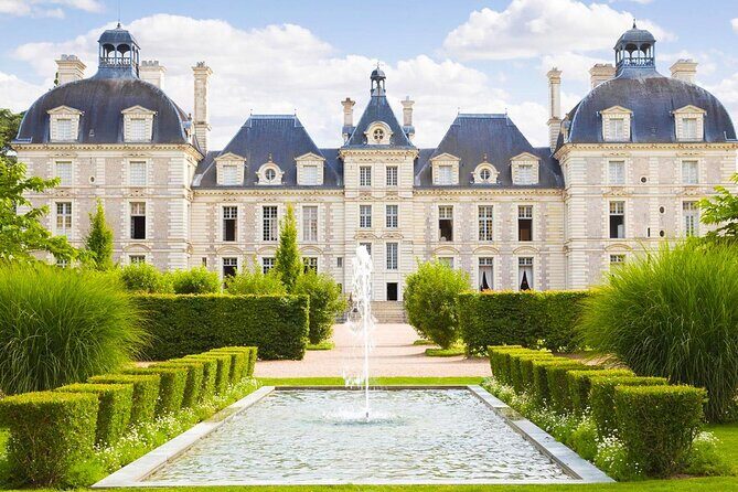 Visit of the Loire Valley Castles in one day from Paris - Guide Support That Changes Everything