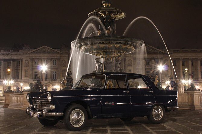 Visit Paris in a vintage car - Notre-Dame from the street: quick photos, no ticket pressure