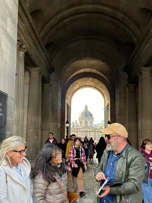Visita con guida in italiano: Quartiere Latino e Lungo Senna - Latin Quarter and Notre Dame: history you can actually walk through