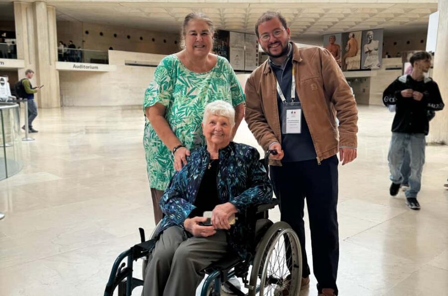 Wheelchair-Frendly Private Louvre Tour – Stress-Free & Easy - Why this Louvre tour feels calmer than going on your own