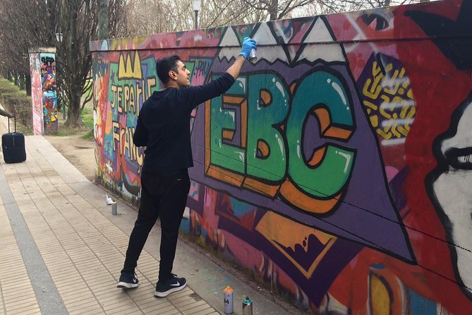 Workshop Graffiti Mural - Outdoor comfort: what to wear for spray paint in cool weather