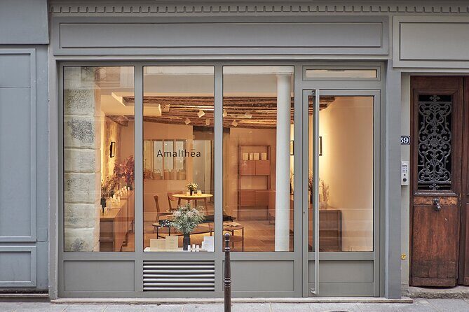 Workshop in Paris 100% Organic Lip Care - Organic Lip Care in the Paris Marais: What This 30-Minute Session Actually Feels Like