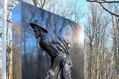 WW1 Belleau Wood and American Monument in Château-Thierry - Day trip from Paris - Stop 1: Aisne-Marne Memorial & Cemetery and the battlefield traces of June 1918