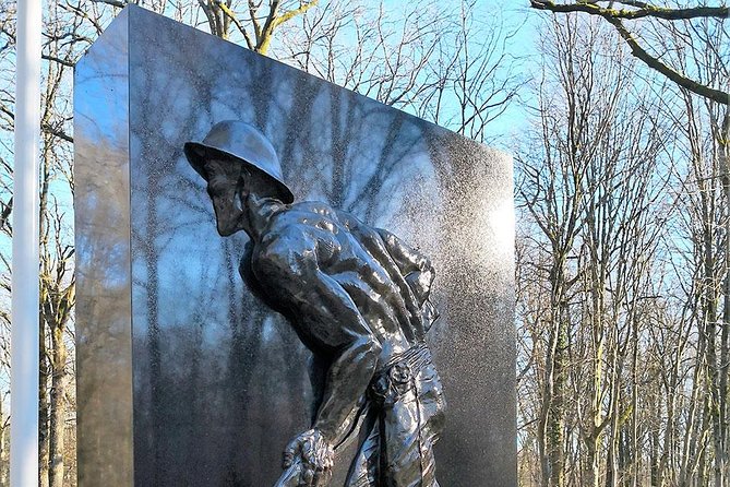 WW1 Belleau Wood and American Monument in Château-Thierry - Day trip from Paris - Stop 1: Aisne-Marne Memorial & Cemetery and the battlefield traces of June 1918